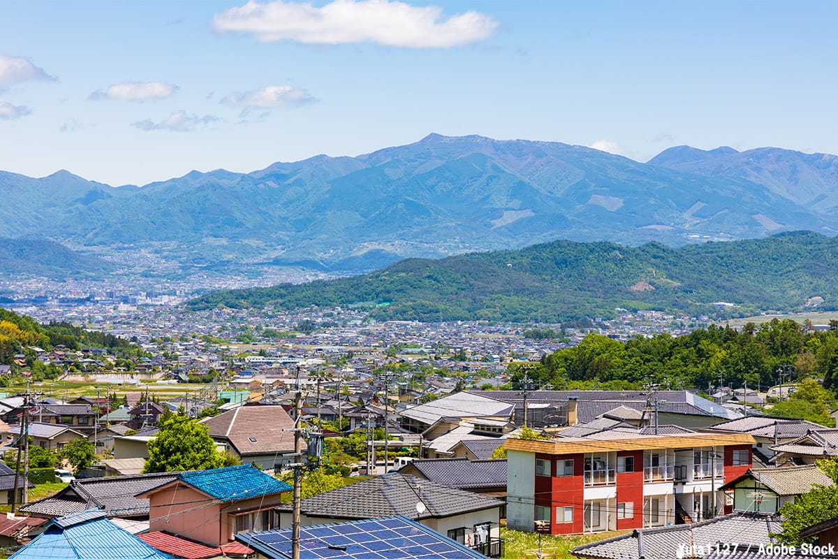 ゼロカーボン社会の実現に向けて自治体の政策を見る(下) 長野県はゼロカーボン戦略を見直し、対策強化。東京都は削減目標に赤信号