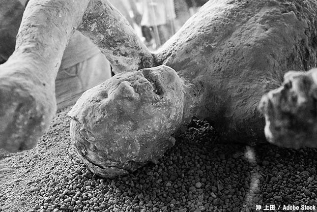 ポンペイ遺跡の遺体はなぜ2000年も残っているのか？