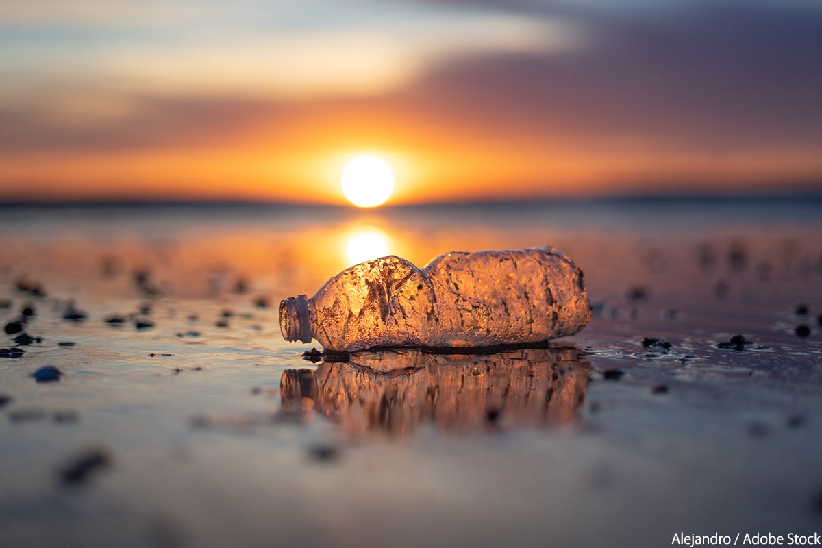 世界の環境中に5,210万トンのプラスチックごみが放出 英国の大学研究チームが分析結果をネイチャーに発表 九州大学も世界の2035年の削減目標数値を発表